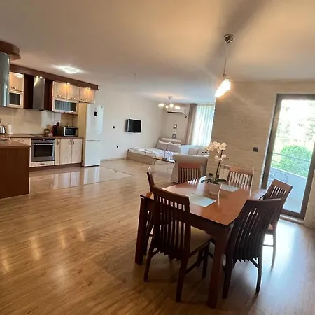 Апартамент Park Сандански